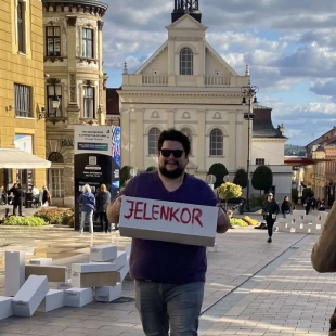 Változás a szerkesztőség háza táján